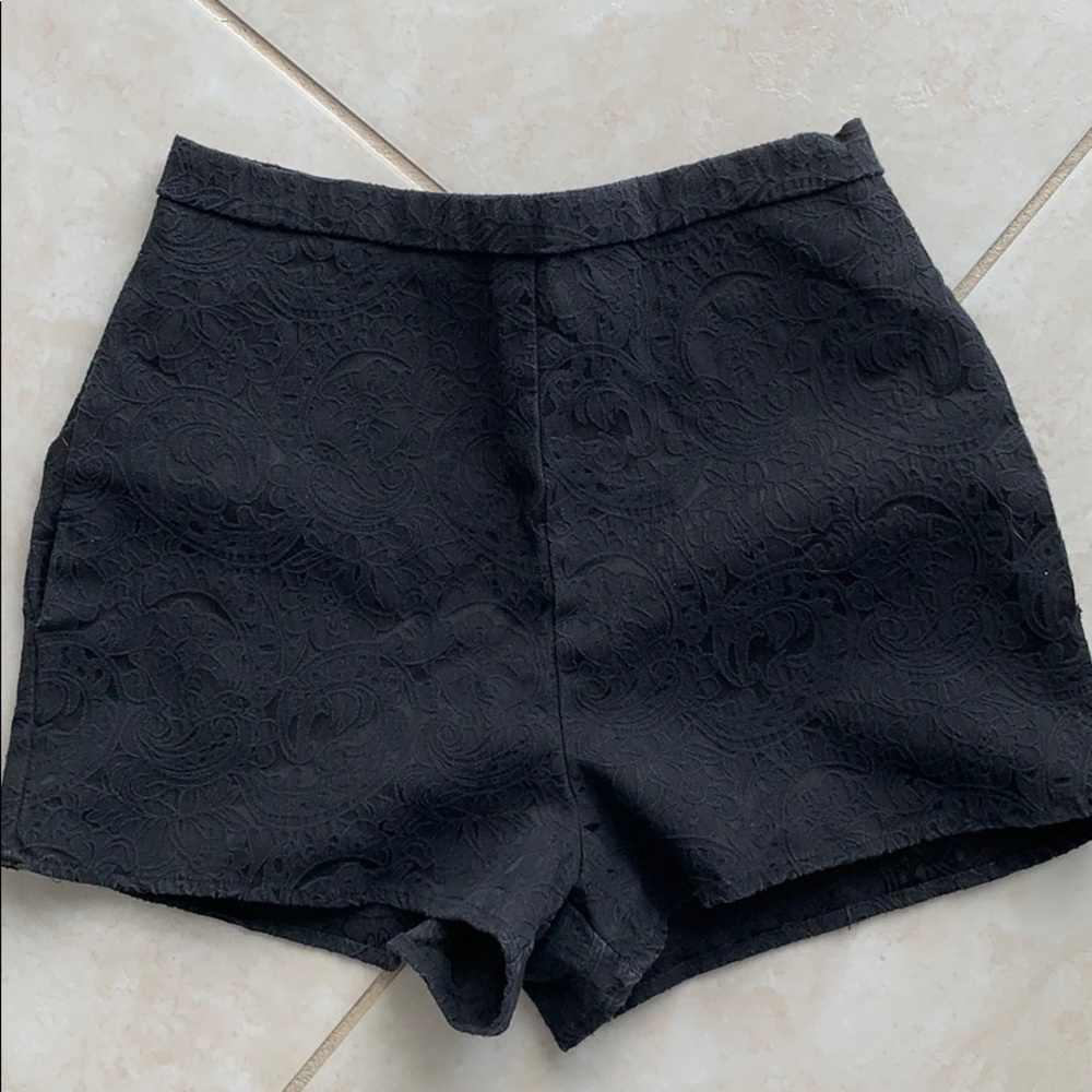 High waisted laced shorts